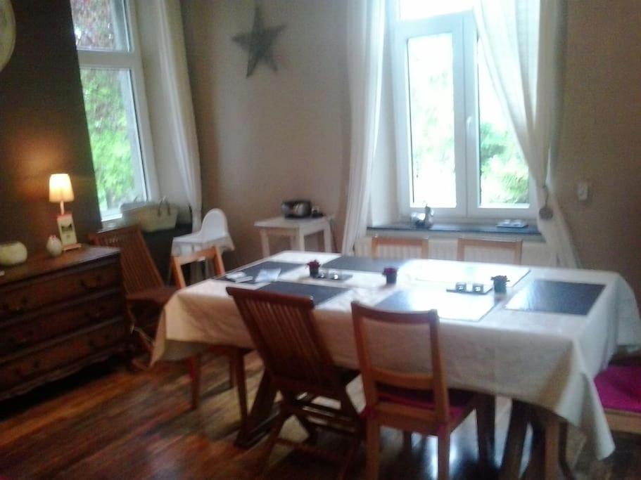 Gite La Grange D'Herbuchenne Dinant Zewnętrze zdjęcie